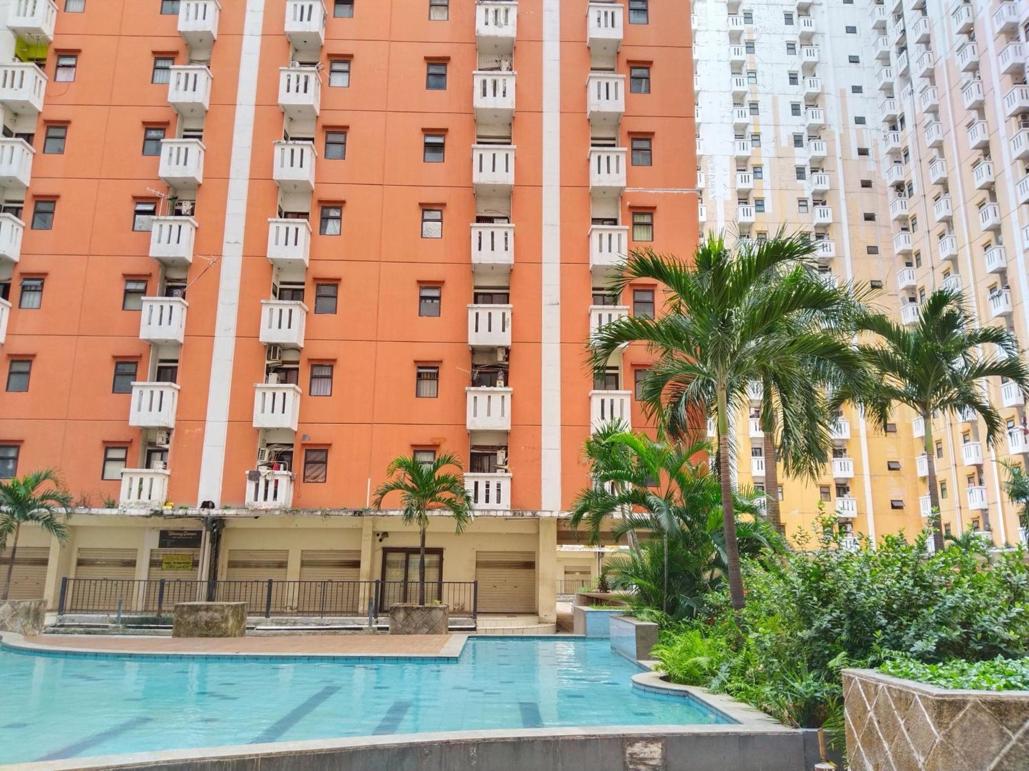 88 Kemang View Tower Flamboyant Hotel